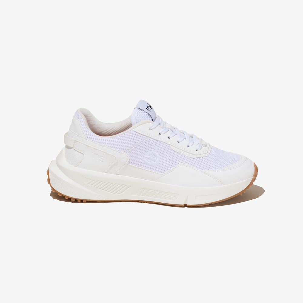 Sneakers vegan mixtes blanches de la marque iné, unisexes disponibles du 36 au 46