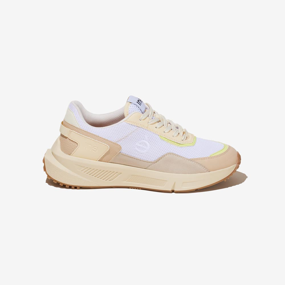 Sneakers vegan mixtes crème et jaune de la marque iné, disponibles du 36 au 46