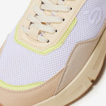Sneakers vegan unisexes crème et jaune de la marque iné, disponibles du 36 au 46