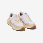 Sneakers vegan unisexes crème et jaune de la marque iné, disponibles du 36 au 46